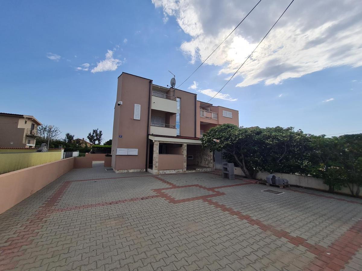 Sunrise Apartment