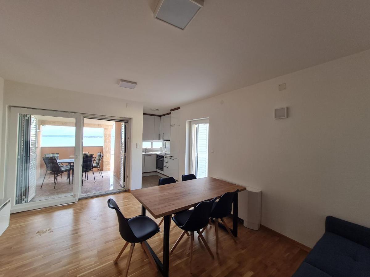 Sunrise Apartment *