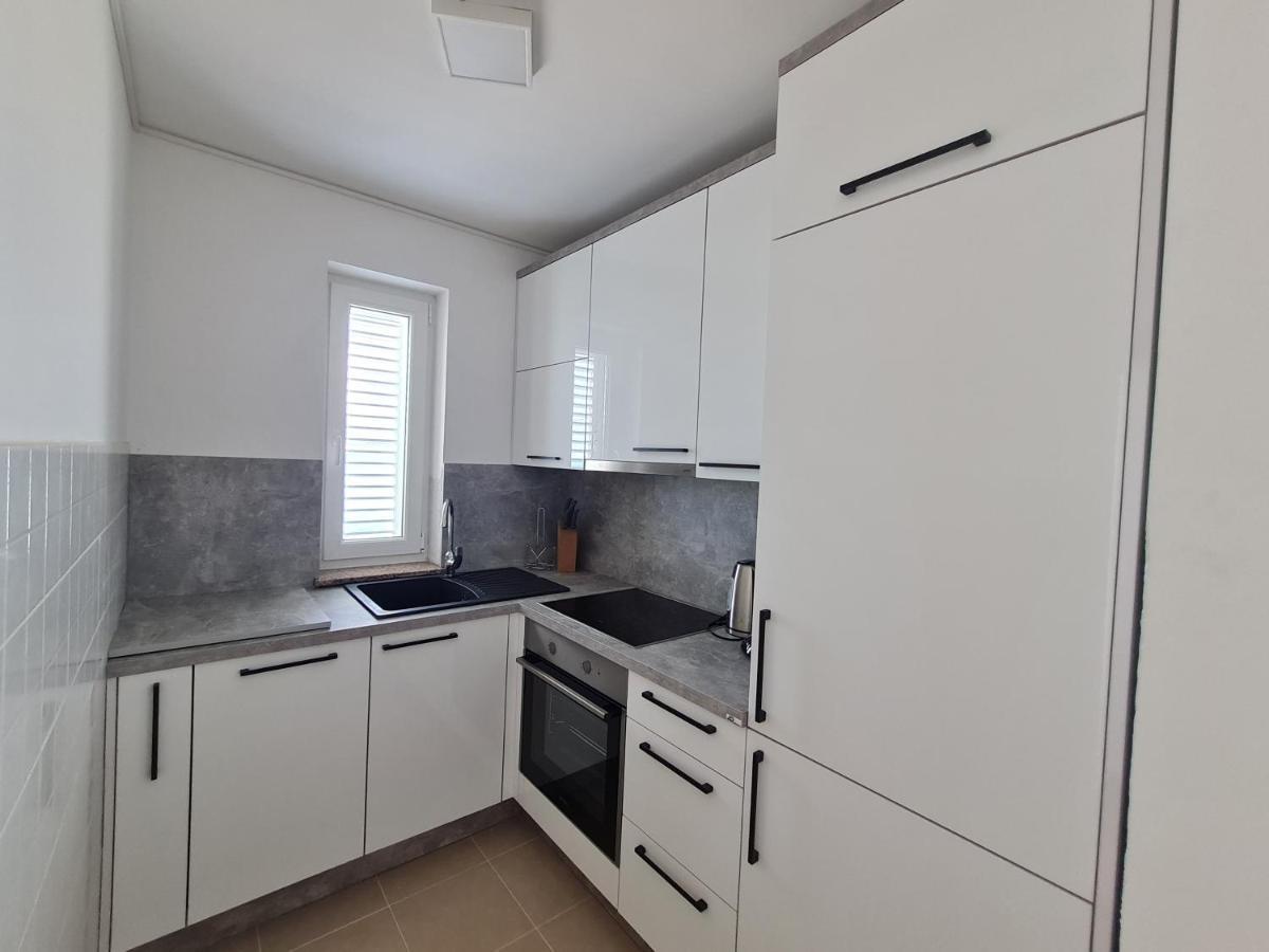 Sunrise Apartment *
